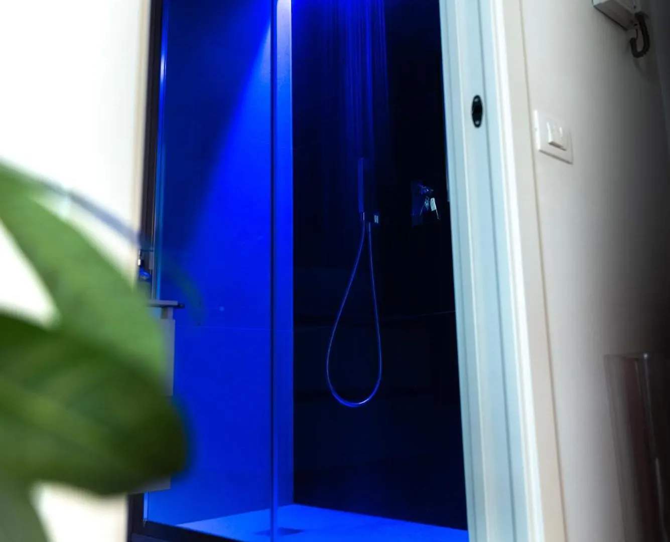 Inluce Apartment Top Class 산레모 0*,